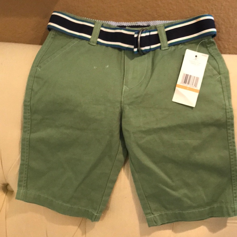 Tommy Hilfiger Boys sorts Size 7